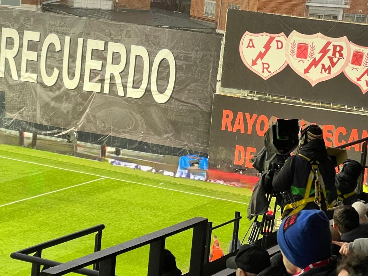 The television camera platform in the Alta Preferencia that blocks the view of part of the pitch